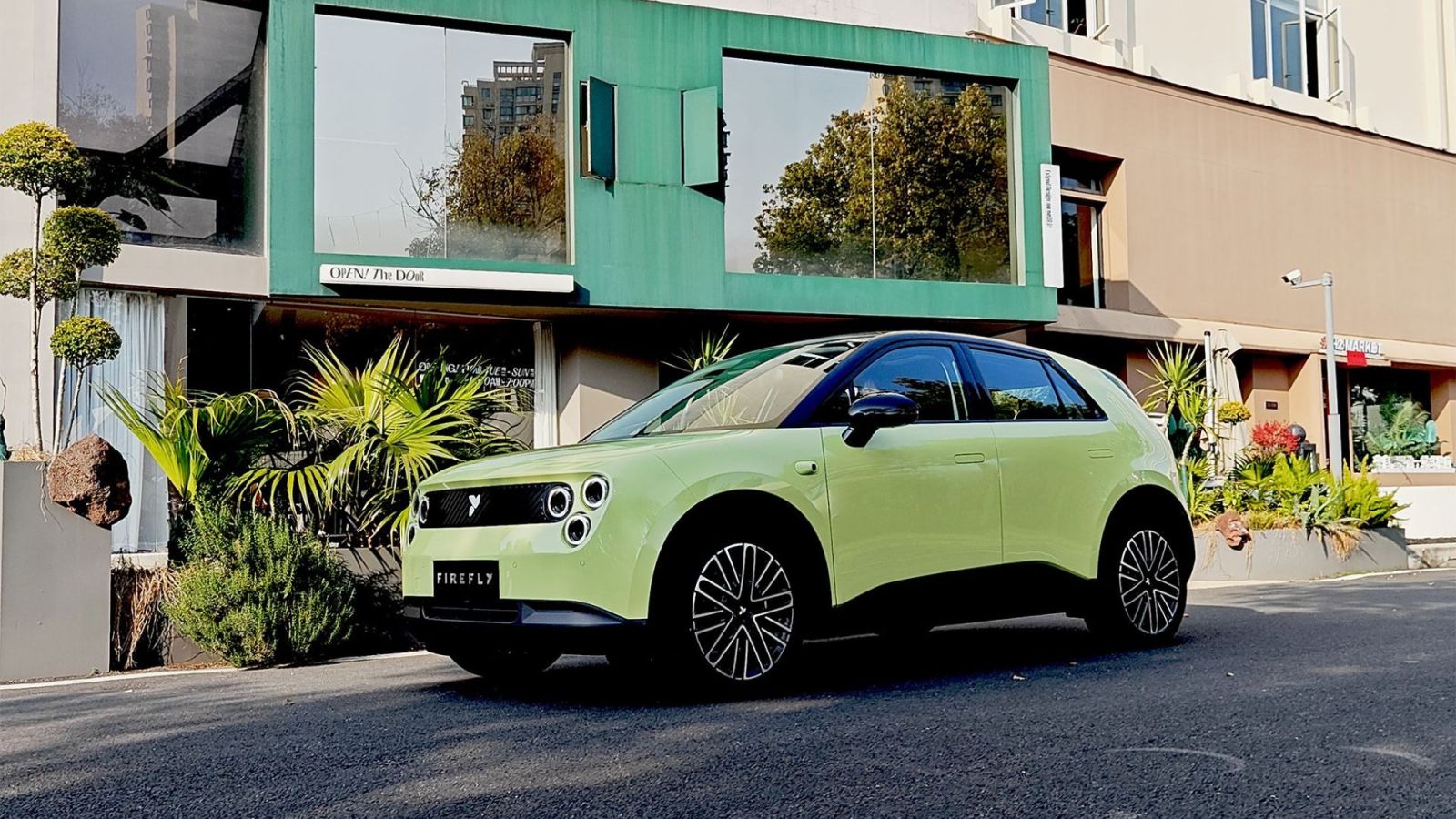 Ã‡a y est, la rivale chinoise de la R5 Ã©lectrique est arrivÃ©e en Europe