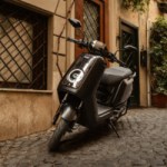 Ce scooter électrique embarque la meilleure technologie des voitures