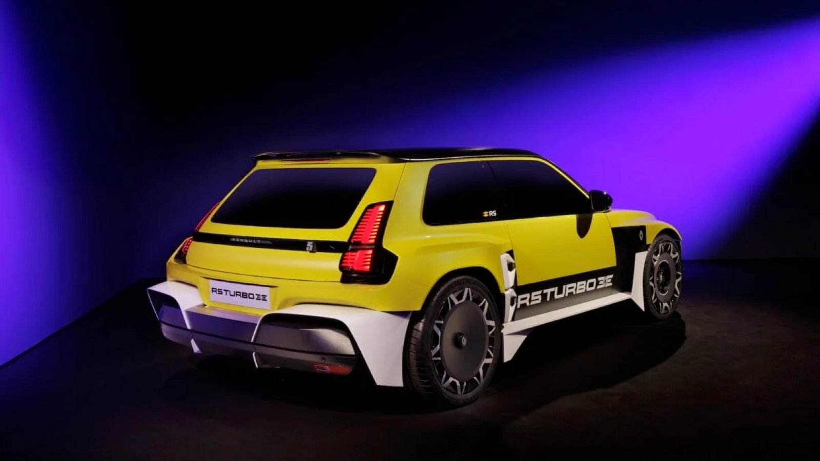 لقد رأينا Renault 5 Turbo 3rd Electric: صفعة ضخمة ، ببساطة تمامًا