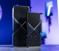 La RTX 5070 à côté de la RTX 5080