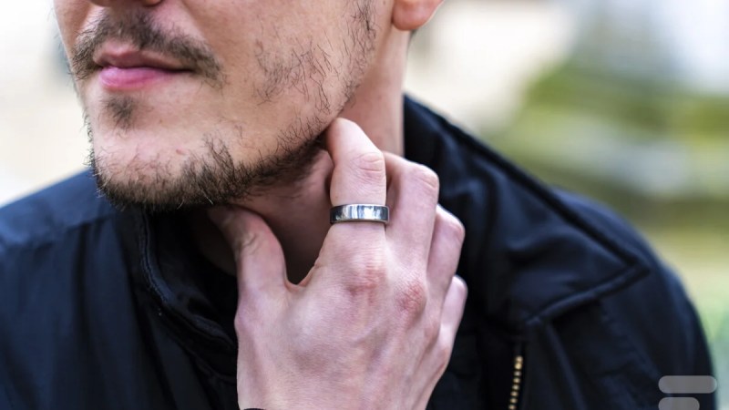 Cette bague connectée ajoute des fonctions bien utiles et encore trop rares sur le marché