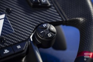 Thrustmaster T598 // Source : Chloé Pertuis / Frandroid