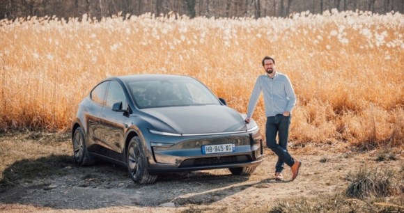 Voici notre essai vidéo de la nouvelle Tesla Model Y avec un avis (très) tranché