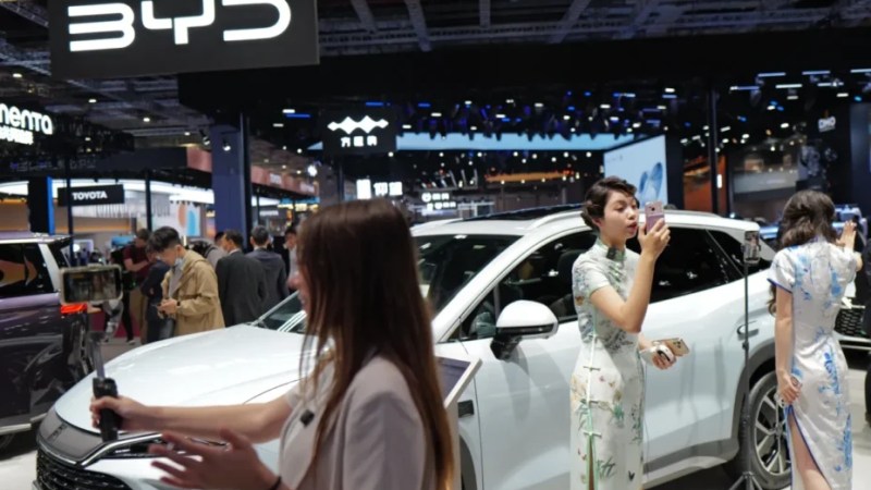 “Ils les achèteraient carrément !” : la Chine frappe fort pour vendre ses voitures électriques dans le monde entier “Ils les achèteraient carrément !” : la Chine frappe fort pour vendre ses voitures électriques dans le monde entier