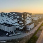 En difficulté, la première usine de batterie française fait appel à son plus grand concurrent
