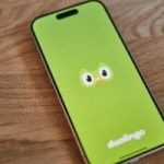 « Priorité à l’IA » chez Duolingo : malgré les protestations, l’argent coule à flots