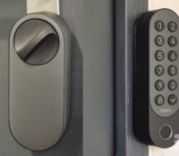 La serrure Aqara U200 et son clavier. La serrure Aqara U200 et son clavier.