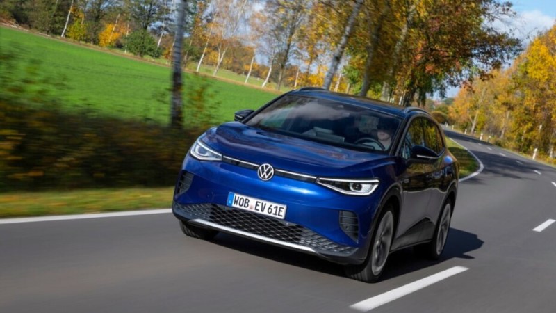 « J’aimerais les avoir » : pourquoi le patron de Volkswagen veut vendre les « fausses » voitures électriques aux 1 000 km d’autonomie en Europe « J’aimerais les avoir » : pourquoi le patron de Volkswagen veut vendre les « fausses » voitures électriques aux 1 000 km d’autonomie en Europe