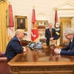 Sécurité des iPhone : le Royaume-Uni prêt à revenir sur son interdiction du chiffrement pour ne pas fâcher Trump Sécurité des iPhone : le Royaume-Uni prêt à revenir sur son interdiction du chiffrement pour ne pas fâcher Trump