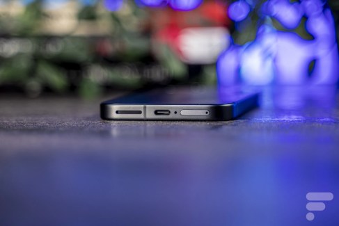 Google Pixel 9a 6