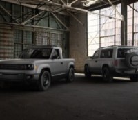 Cette voiture électrique à 20 000 $ soutenue par le patron d’Amazon pourrait bouleverser le marché
