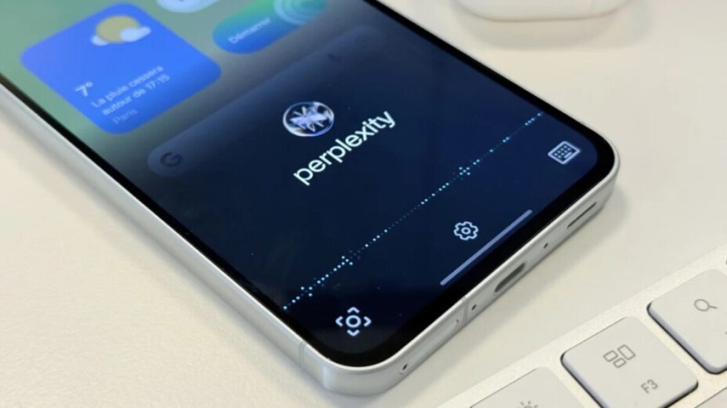 Adieu Gemini ? Cet assistant IA arriverait sur les smartphones Samsung et Motorola