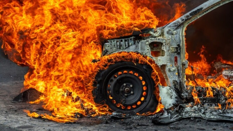 « Pas d’incendie, pas d’explosion », la Chine impose des batteries indestructibles pour les voitures électriques