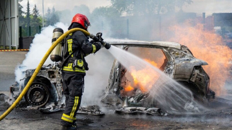 La Chine tire un trait sur les incendies de batteries de voitures électriques avec cette norme révolutionnaire