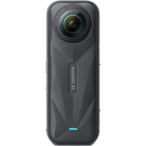 Insta360 X5