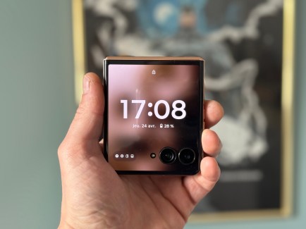 motorola razr 60 ultra 3