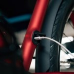 Vélo électrique en USB-C, vélo pliant français et réglage automatique : voici 3 produits marquants récompensés à l’Eurobike 2025