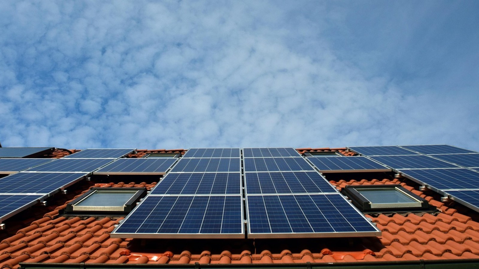 Pourquoi la nouvelle TVA rÃ©duite sur les panneaux solaires nâ€™est pas vraiment une bonne...