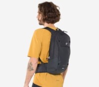 Ce sac à dos vélo 2-en-1 Decathlon veut rendre vos sorties à vélo vraiment plus pratiques