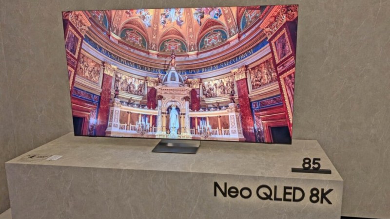 Test du TV Samsung 65QN990F : l’expérience Ultra HD 8K avec un boîtier sans fil