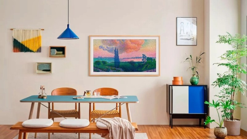 Samsung The Frame 2025 : fin comme un tableau, ce nouveau TV 4K QLED et 144 Hz bénéficie de 200 € de remise