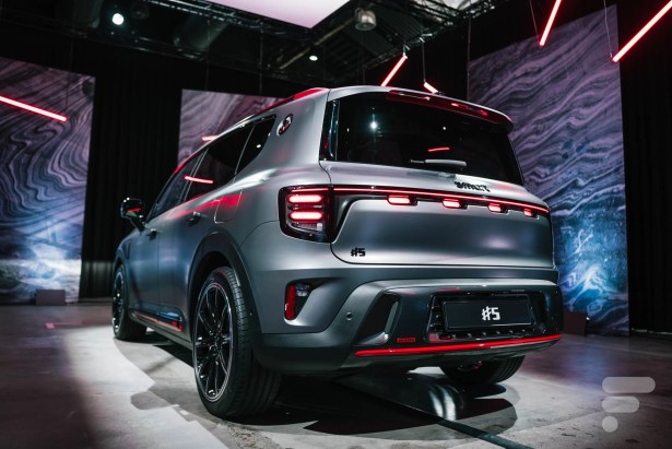 Smart #5 Brabus // Source : Robin Wycke pour Frandroid
