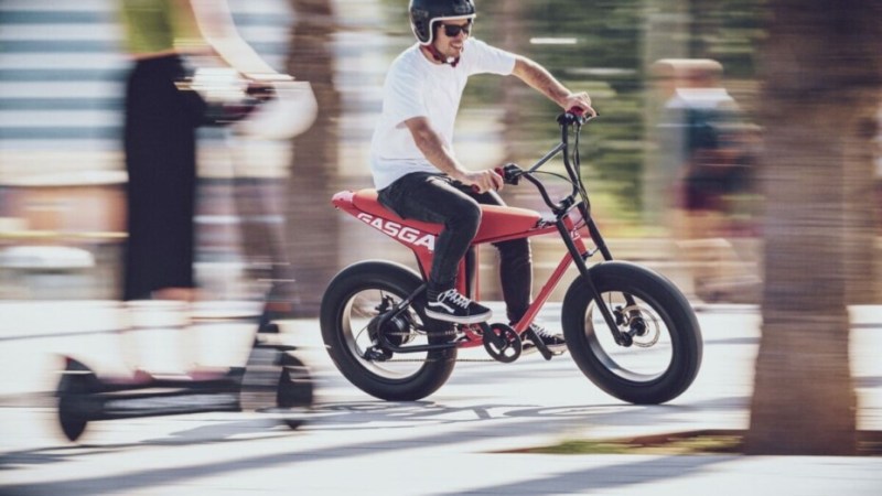Le vélo électrique bientôt considéré comme un scooter en Europe ? C’est une possibilité
