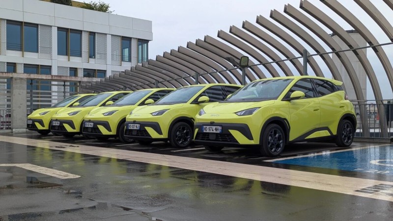 Aucun modèle dans le Top 10&nbsp;: pourquoi les voitures électriques chinoises calent en France