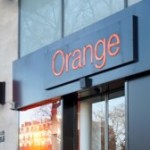 Fibre optique : pourquoi Orange se fait taper sur les doigts par l’Arcep
