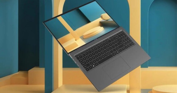 Ce laptop Acer avec écran Oled 3,2K 120 Hz + Ultra 7 est vendu au rabais chez la Fnac et Darty
