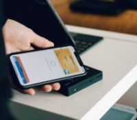 Apple tire maintenant partie du NFC pour ajouter plus vite des cartes à Apple Pay