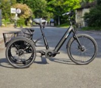 Tricycles électriques et cycles adaptés : on a essayé ces vélos qui veulent mettre tout le monde en selle