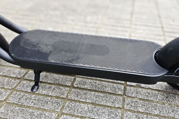 Le deck est imposant. // Source : M. Lauraux pour Frandroid