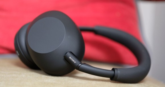 Sony WH-1000XM6