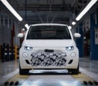 La nouvelle arme de Fiat pour sauver sa 500 électrique : une version hybride