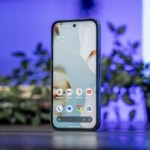 Boulanger fait une belle première offre sur le récent Google Pixel 9a, avec un cadeau en prime