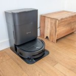 Test de l’Ecovacs Deebot T80 Omni : 2 semaines sans toucher à mon robot aspirateur (et mes sols n’ont jamais été aussi propres)