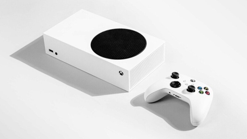 Malgré la hausse de prix, ce pack Xbox Series S avec 2 manettes est une bonne affaire