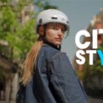 Cette marque française lance un nouveau casque vélo avec tout plein d’accessoires intégrés