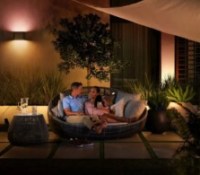 Philips Hue Lily : un jardin tout en couleur et connecté avec 75 € de remise au panier