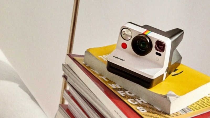 Le Polaroid Now Génération 2, c’est l’appareil photo instantané à petit prix pour vos vacances d’été