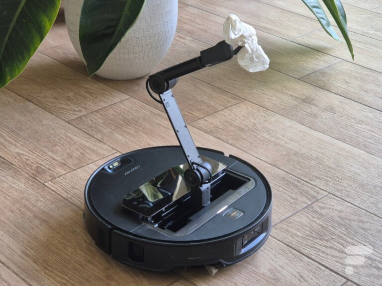 Nouveau Roborock S8 MaxV : un des robots aspirateurs laveurs les plus