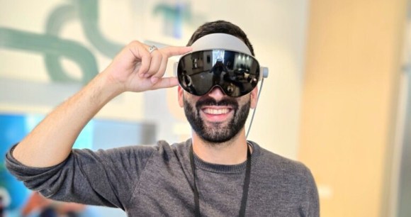 J’ai testé le Samsung Project Moohan sous Android XR : enfin un sérieux concurrent pour Apple