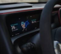 Voiture électrique : on a testé la recharge la plus rapide de France, et c’est vraiment bluffant