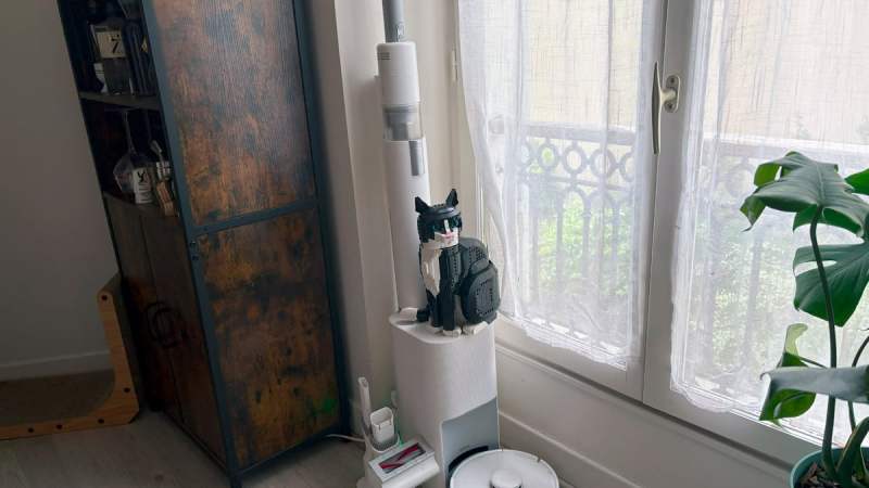 Cet aspirateur robot 2-en-1 est très compact et séduisant, mais imparfait, notre test du SwitchBot K10+ Pro Combo