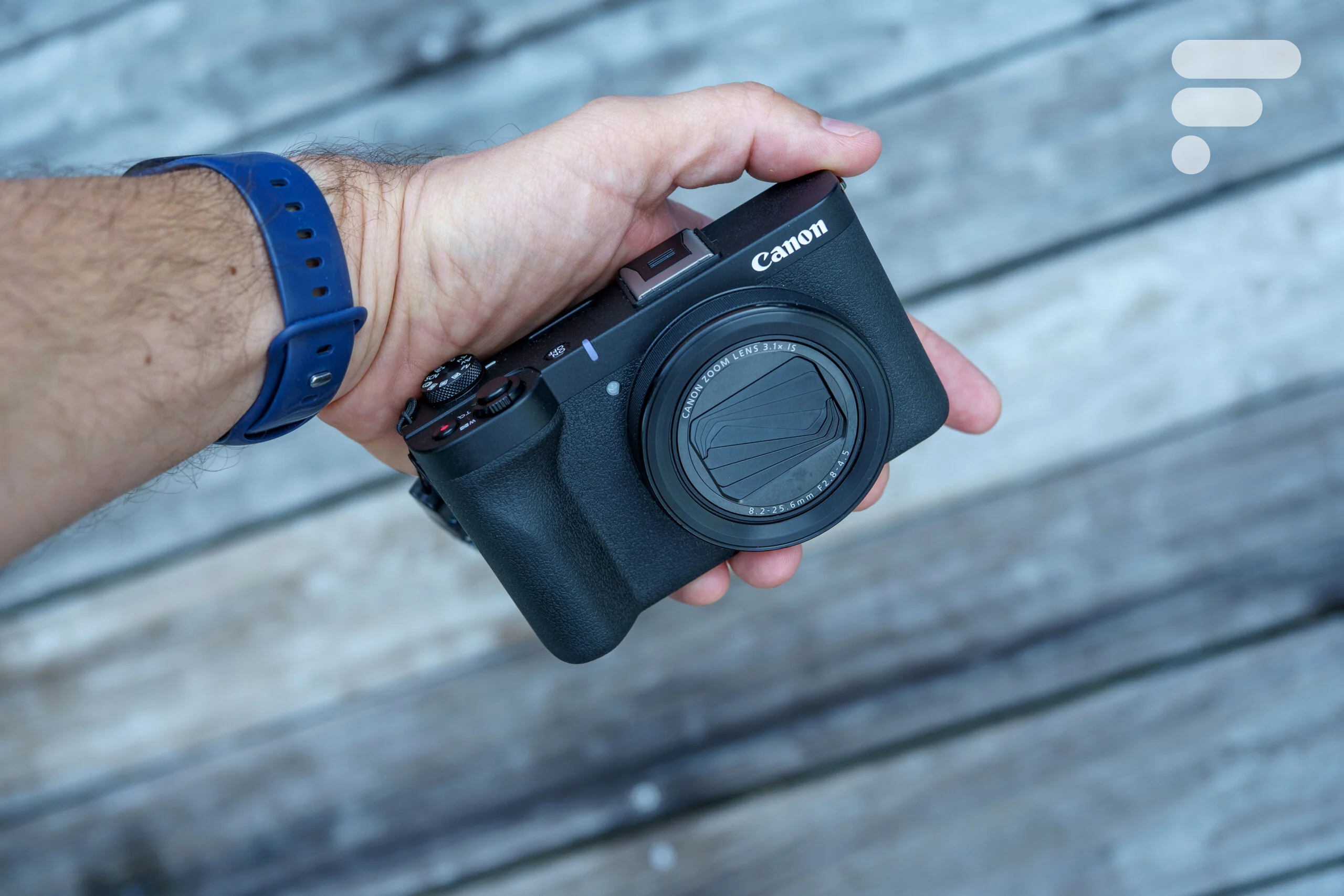 Canon PowerShot V1