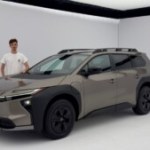 On est monté à bord du Toyota bZ4X Touring, une voiture électrique pensée pour les familles