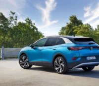 « Une pénurie extrême » : un nouveau risque plane sur les voitures électriques en Europe