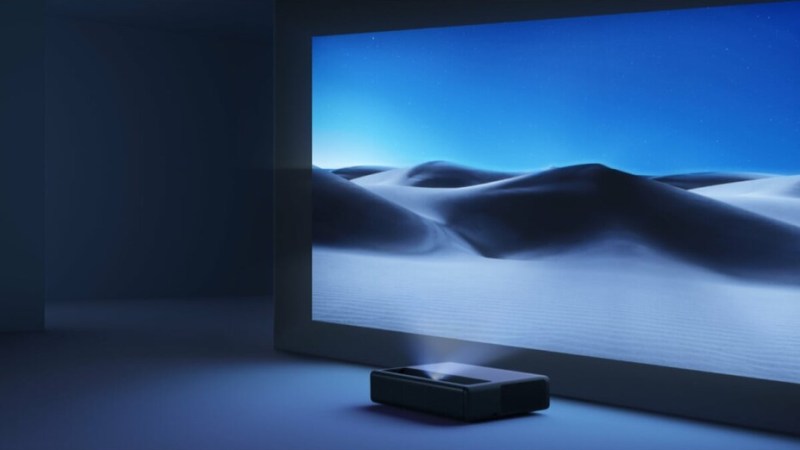 Le vidéoprojecteur 4K à ultra-courte focale de Xiaomi est à moitié prix