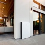 Tesla va enfin lancer sa batterie solaire en France : bonne nouvelle pour la rentabilité des panneaux photovoltaïques